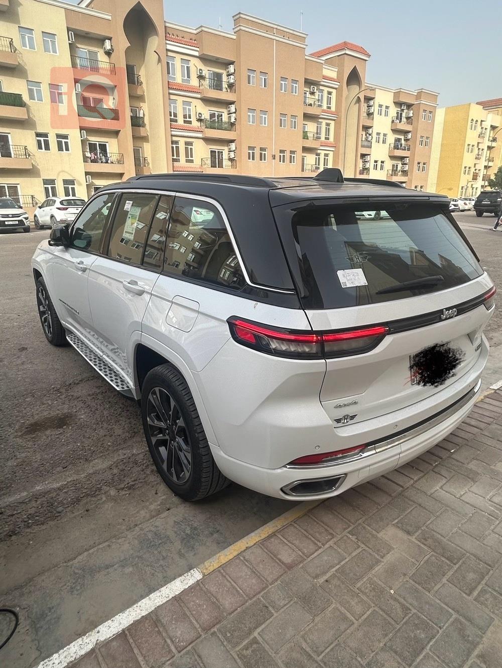 جيب جراند شيروكي